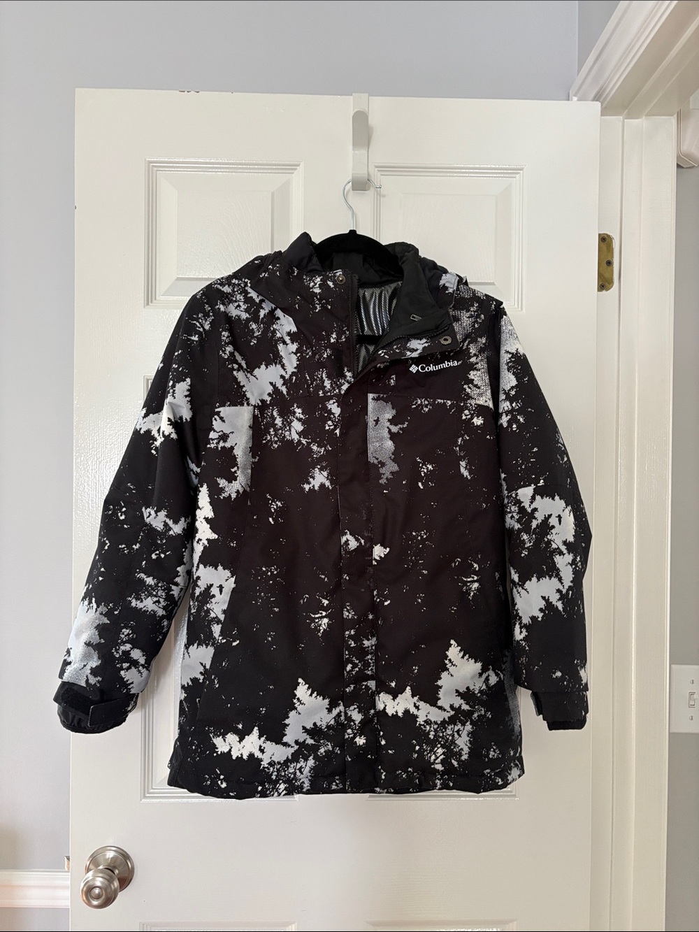 Columbia Whirlwind II Interchange Kids' Black & White Snow Jacket